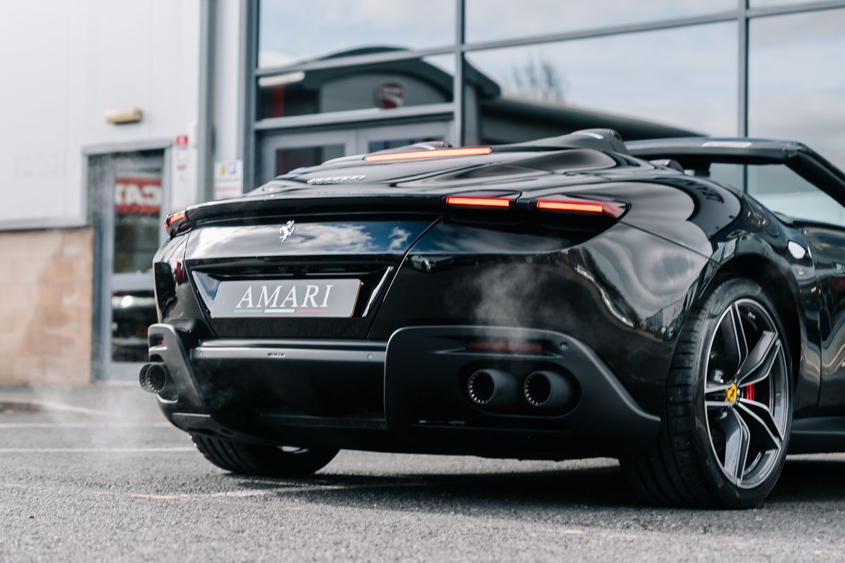 FERRARI ROMA SPIDER - VAT Q