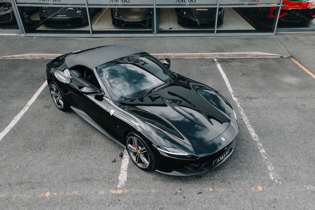 FERRARI ROMA SPIDER - VAT Q