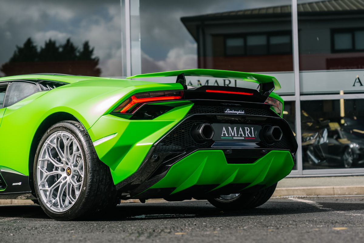 Lamborghini Huracan Tecnica