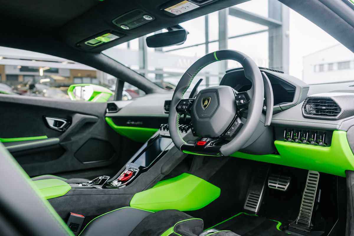 Lamborghini Huracan Tecnica