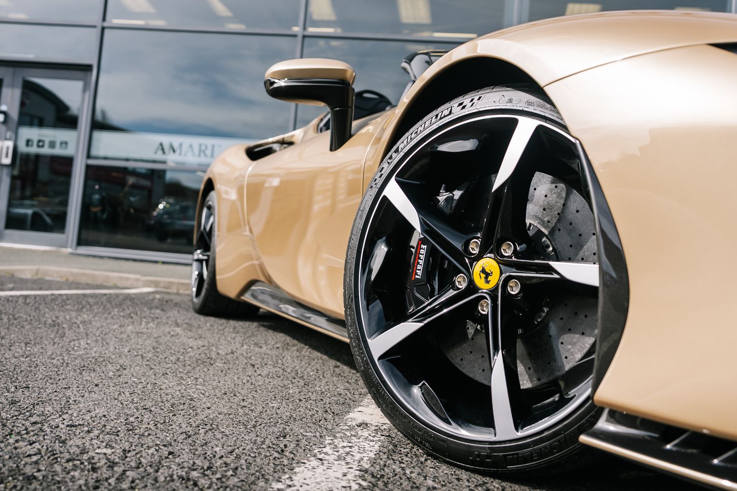 Ferrari SF90 Spider