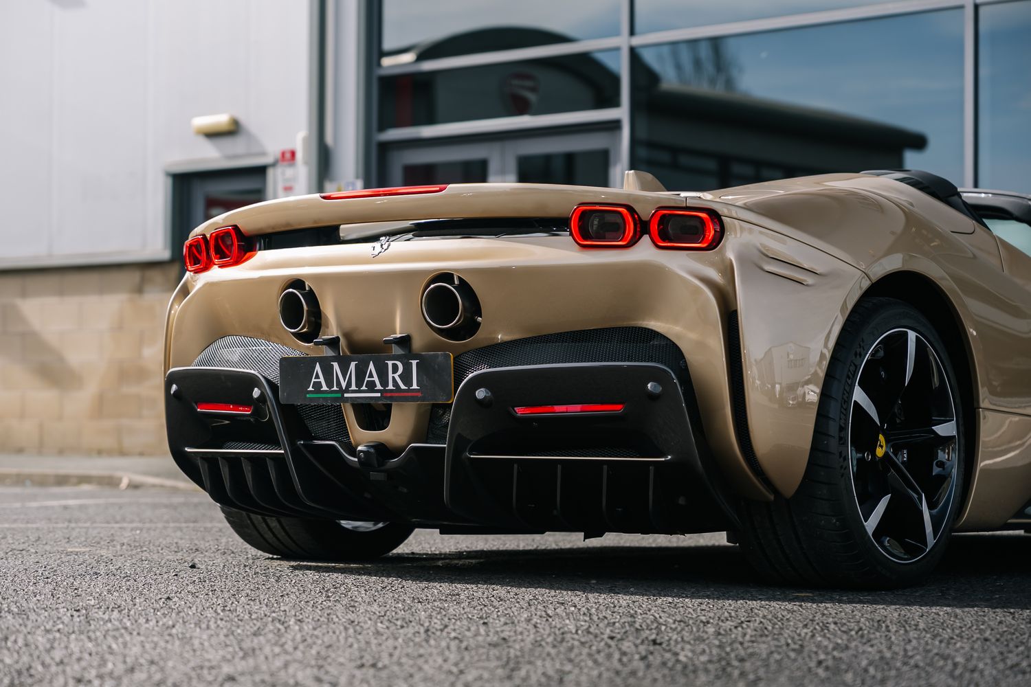 Ferrari SF90 Spider