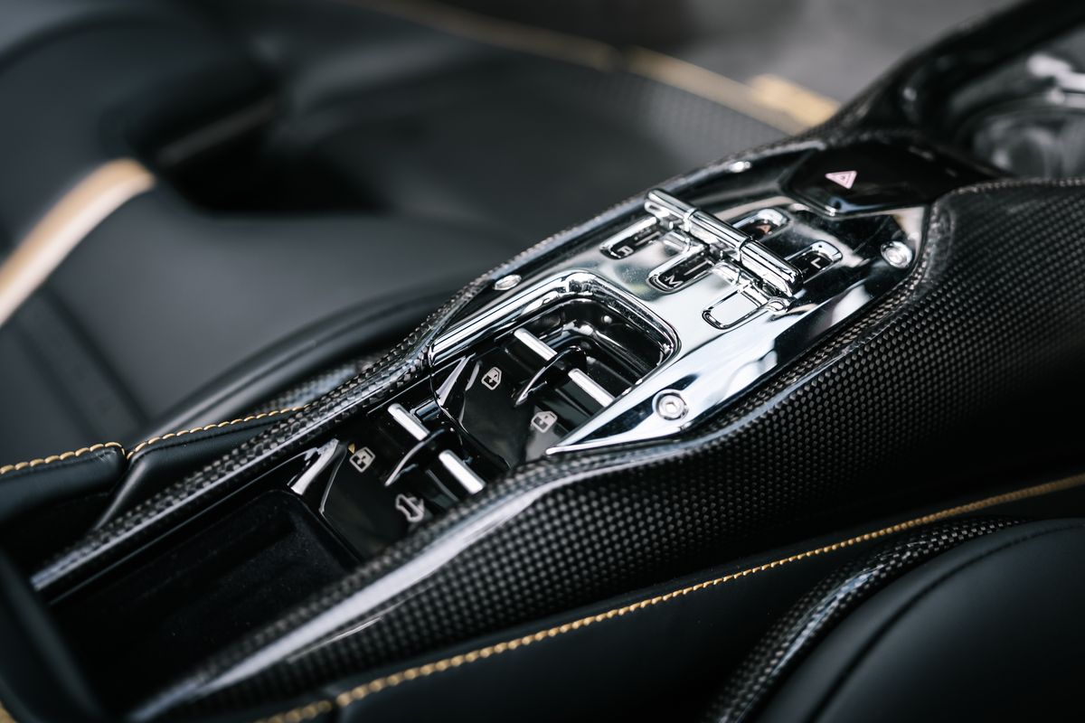 Ferrari SF90 Spider