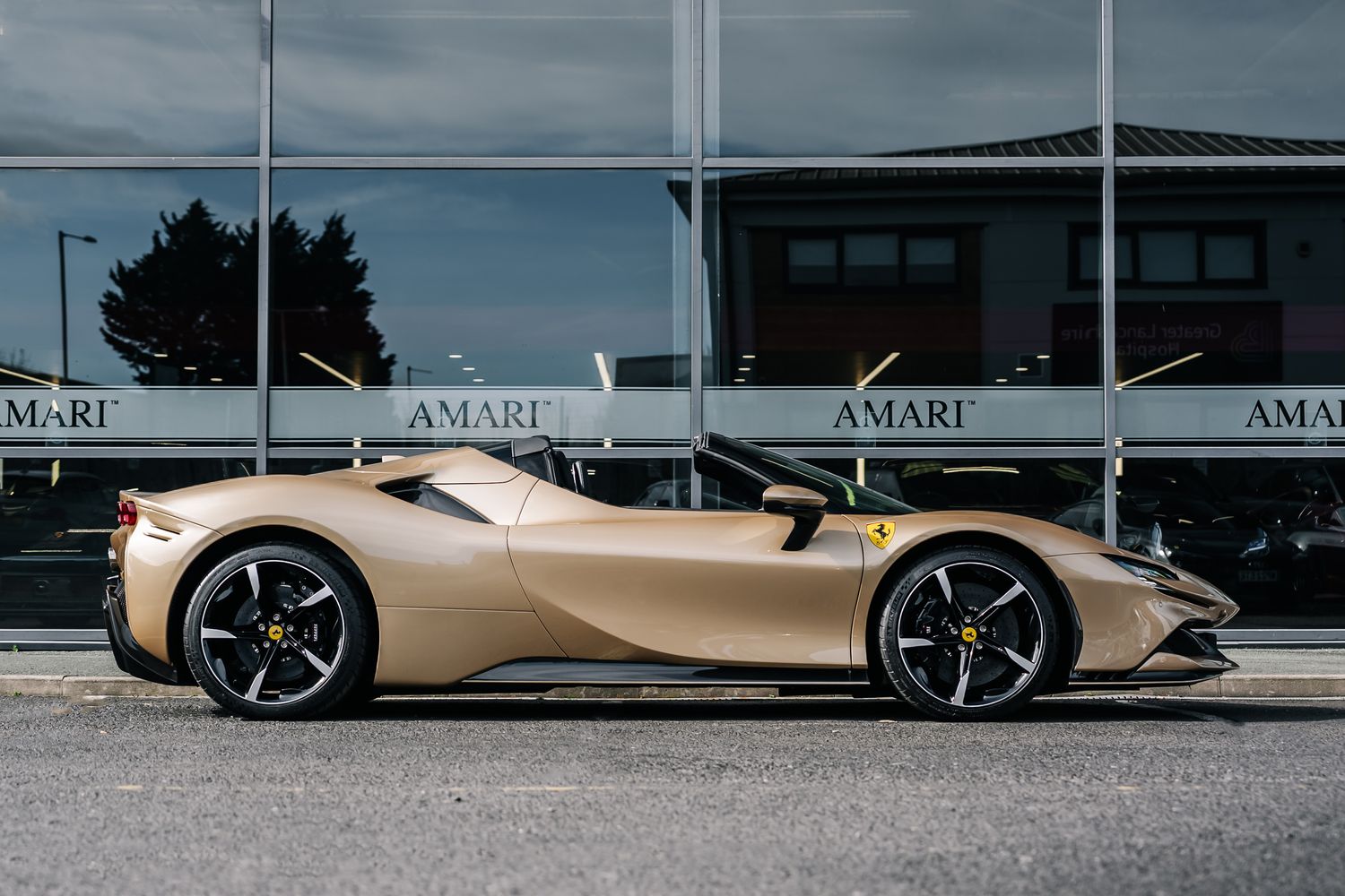 Ferrari SF90 Spider