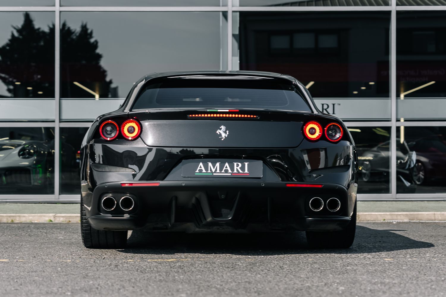 Ferrari GTC4Lusso V12