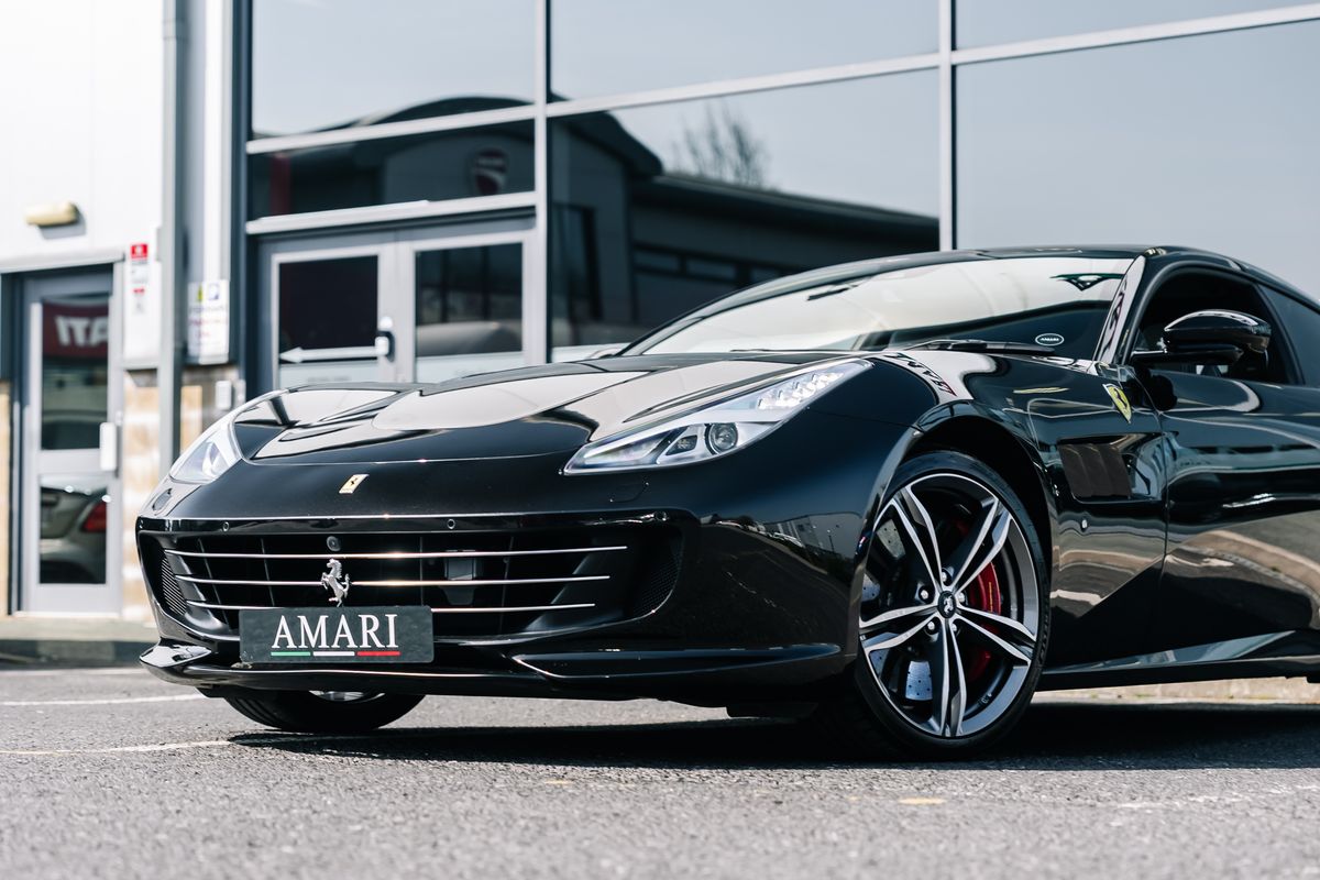 Ferrari GTC4Lusso V12