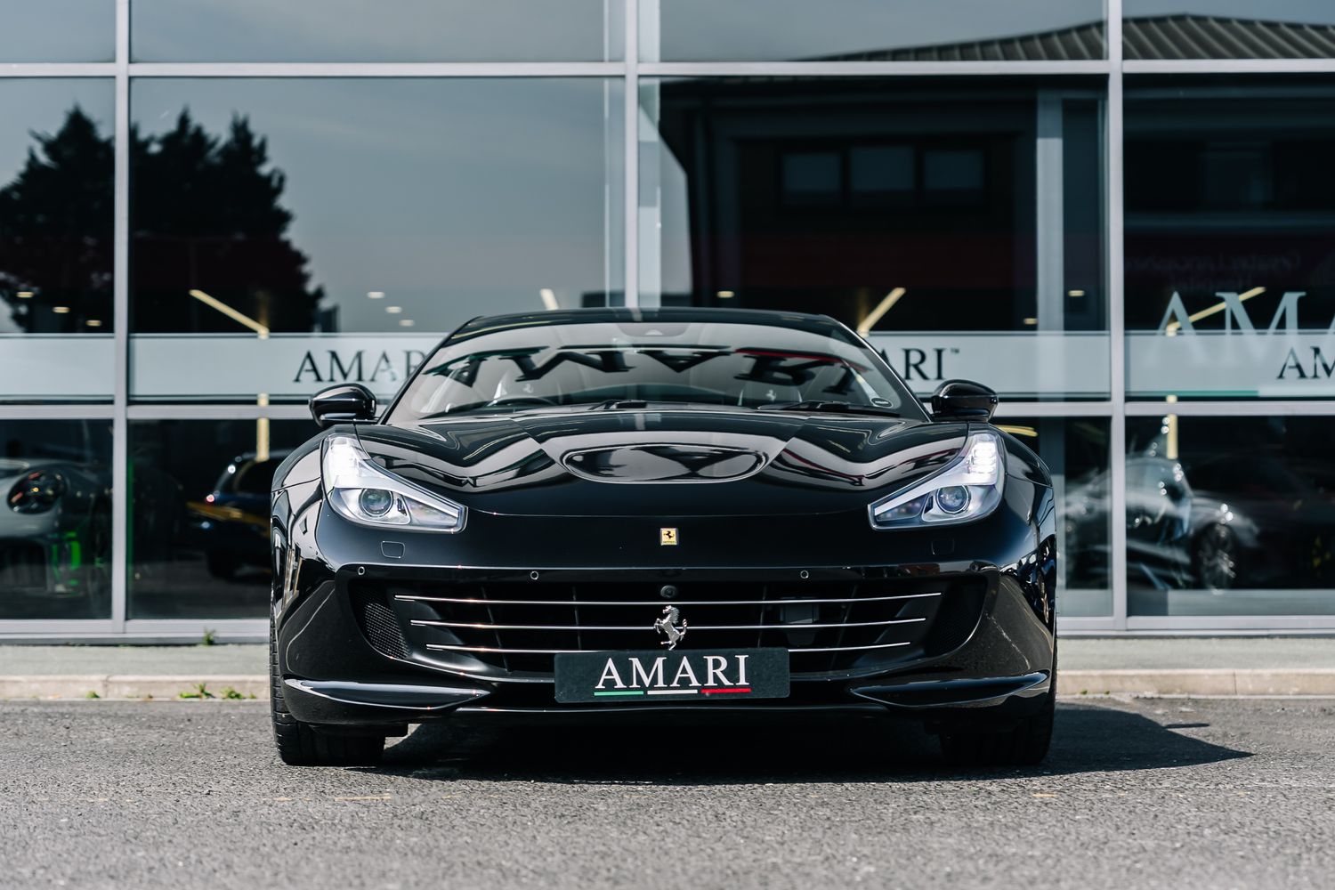 Ferrari GTC4Lusso V12