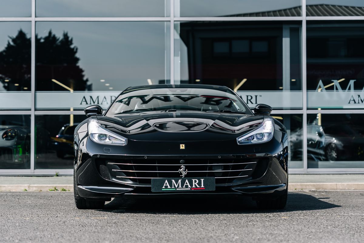 Ferrari GTC4Lusso V12