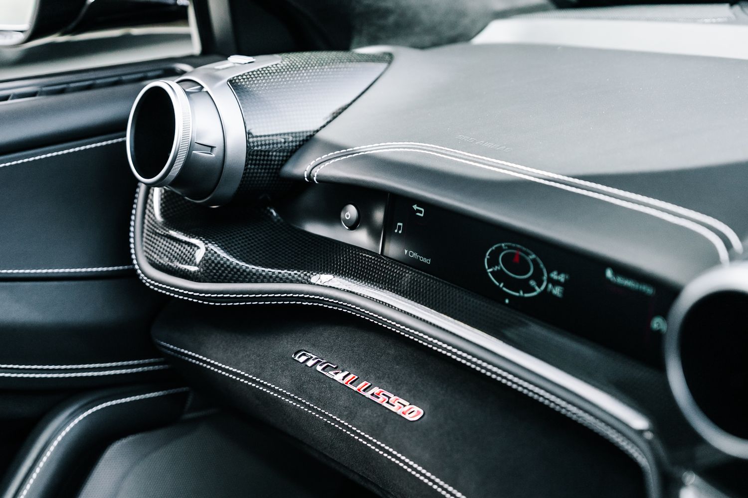 Ferrari GTC4Lusso V12