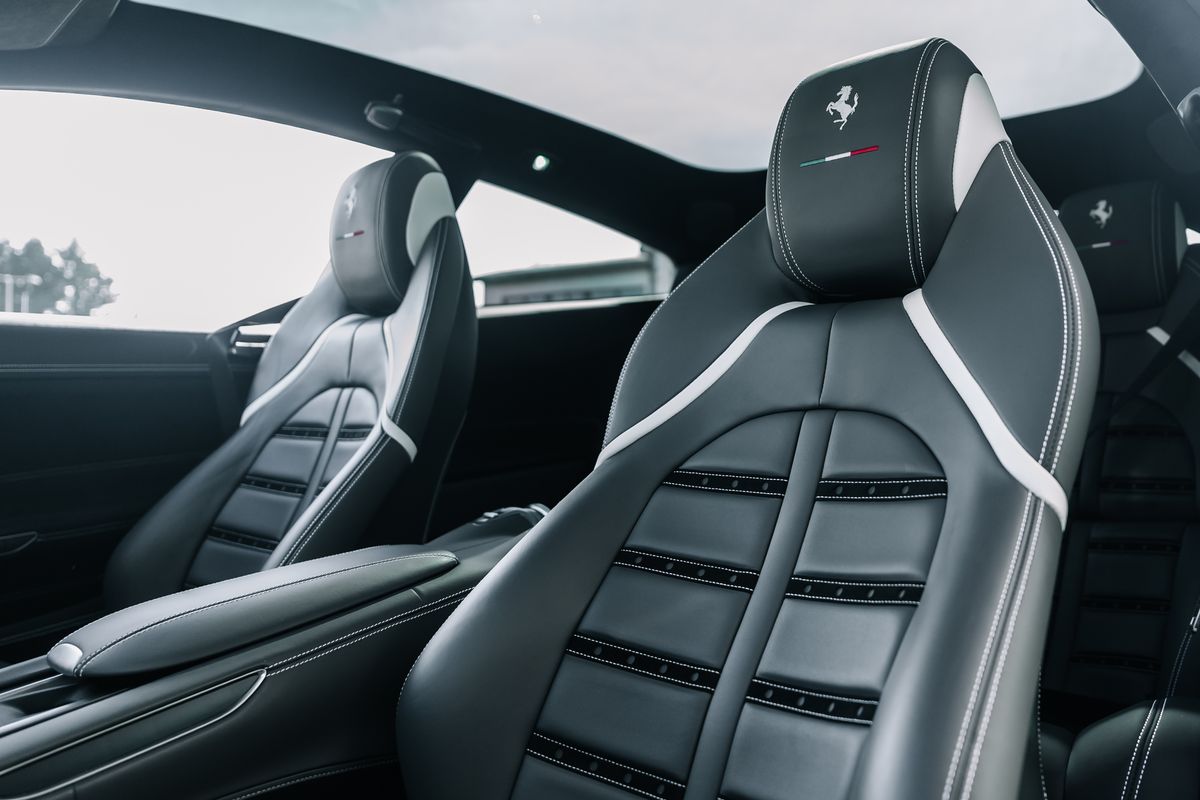 Ferrari GTC4Lusso V12