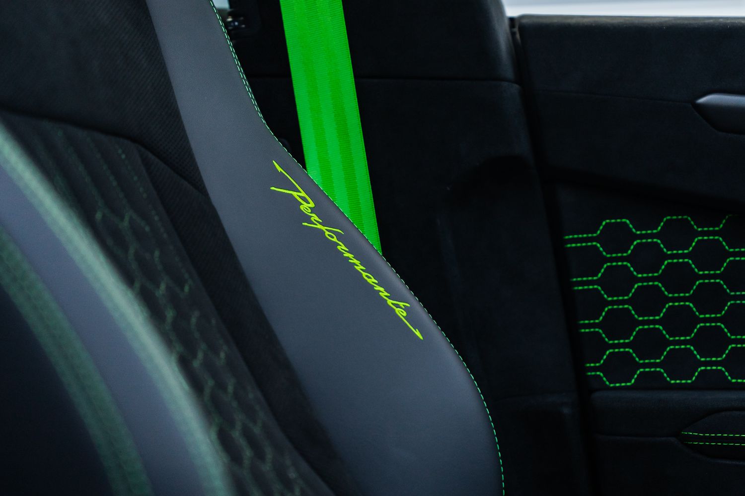 Lamborghini Urus Performante