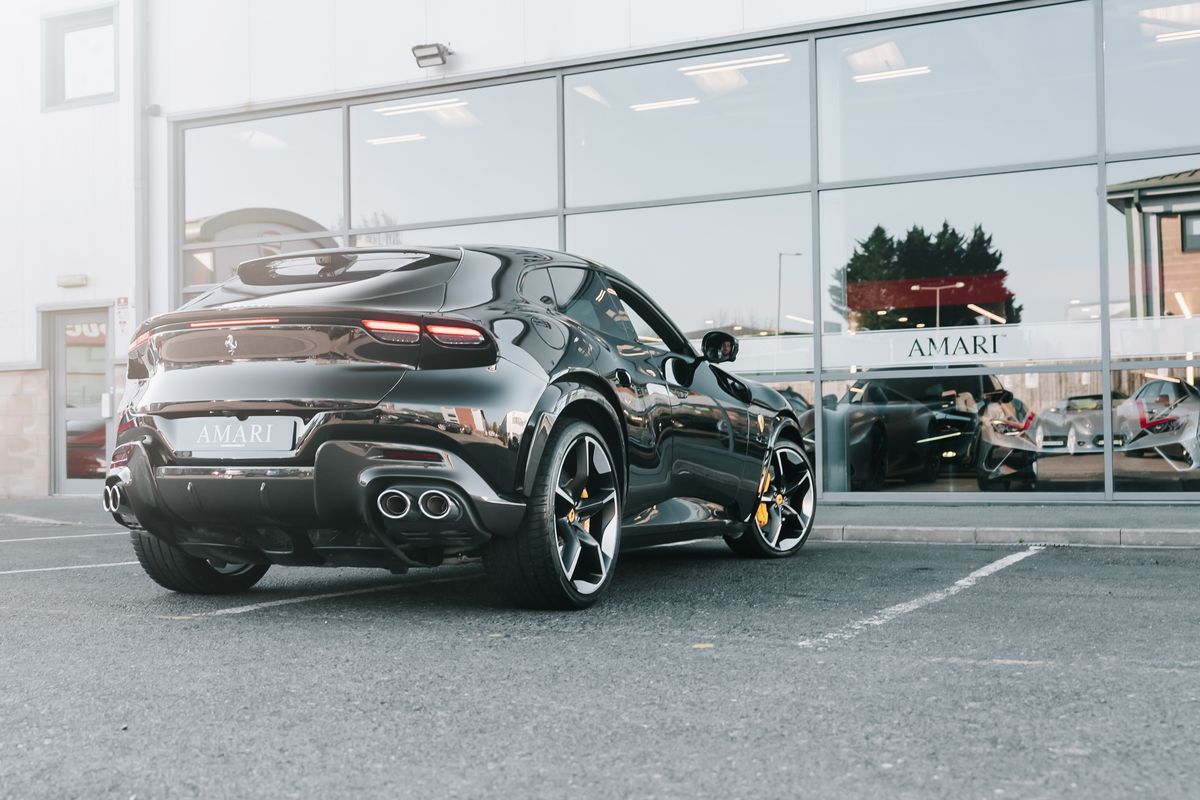 Ferrari Purosangue