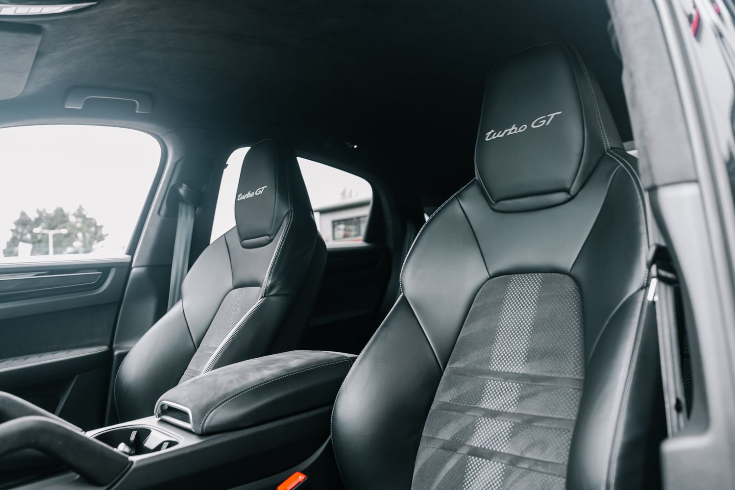 Porsche Cayenne Turbo GT