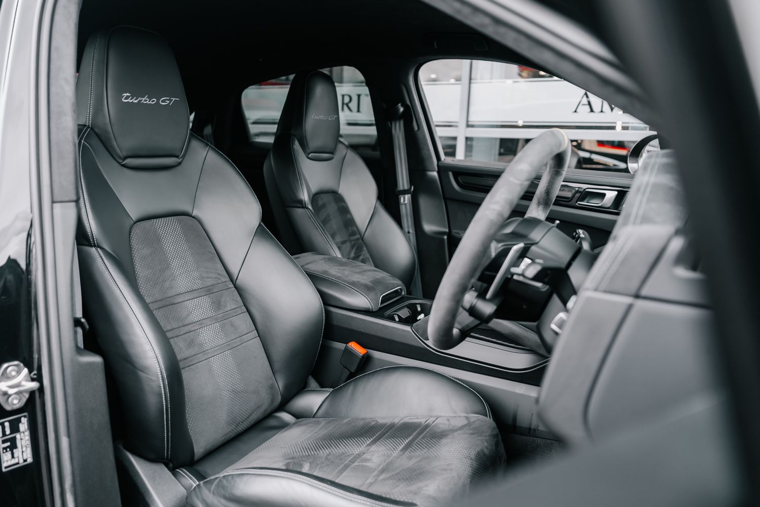 Porsche Cayenne Turbo GT