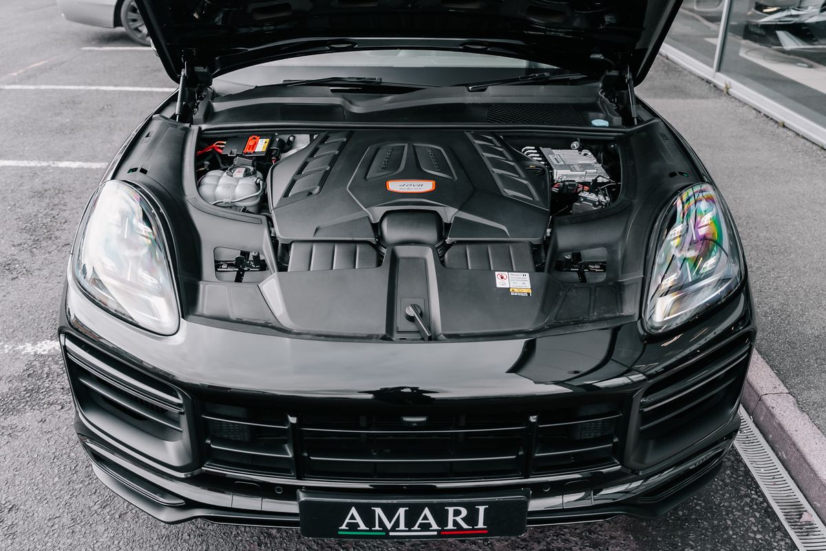 Porsche Cayenne Turbo GT