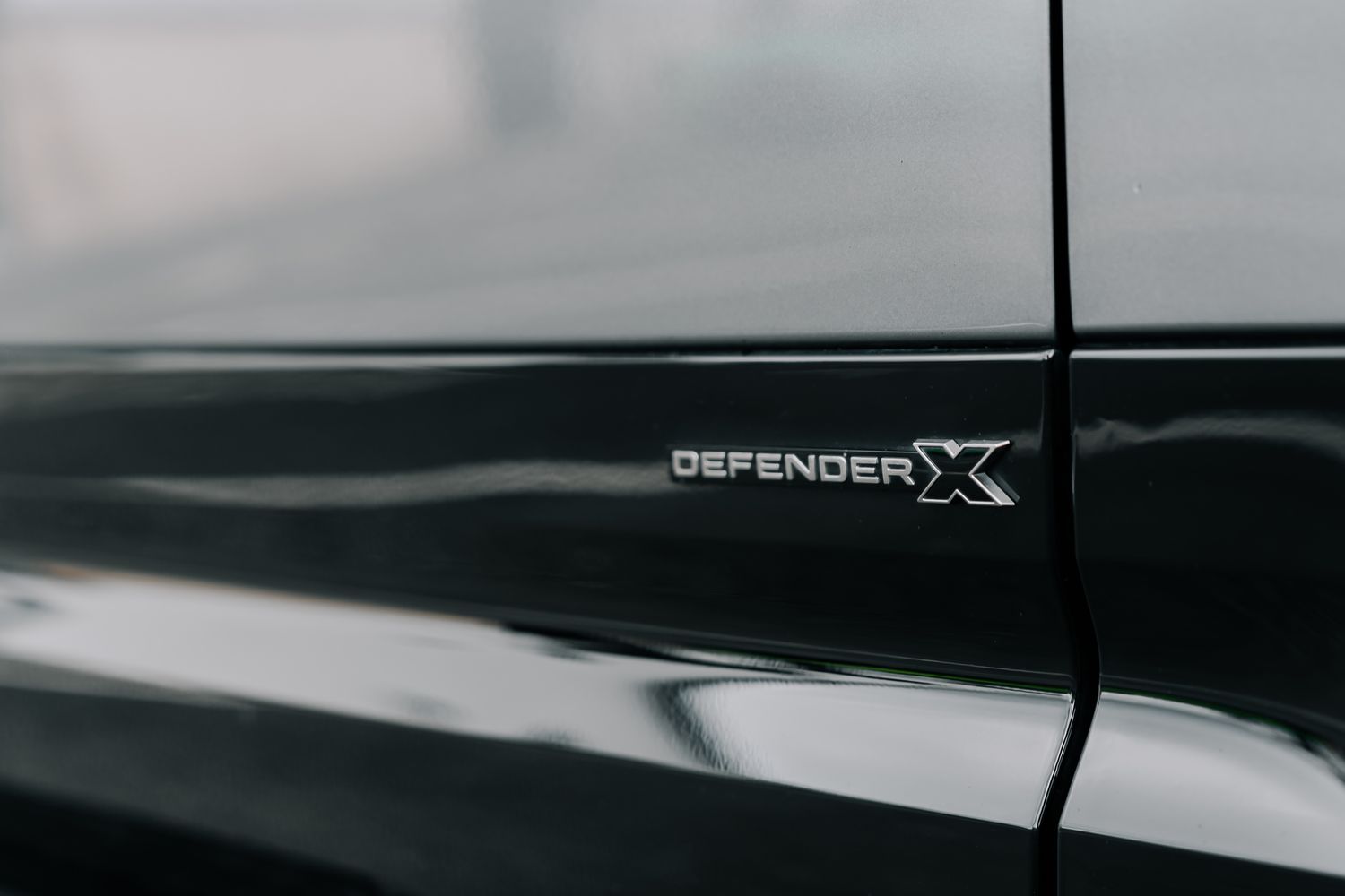 Land Rover Defender 130 X P400
