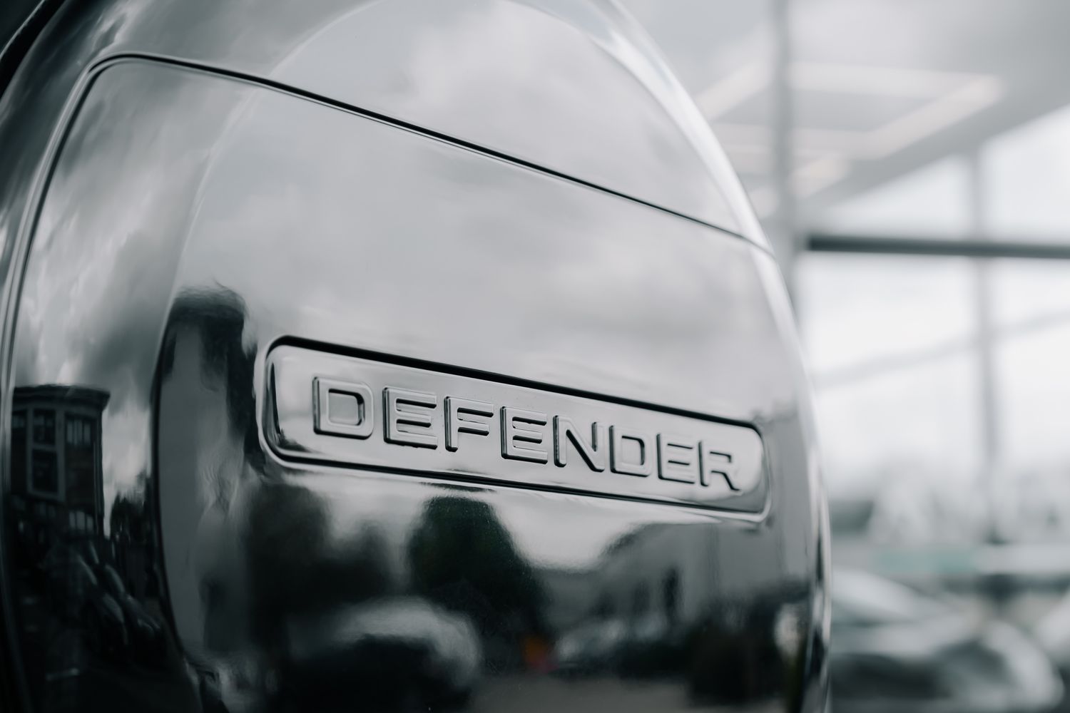 Land Rover Defender 130 X P400