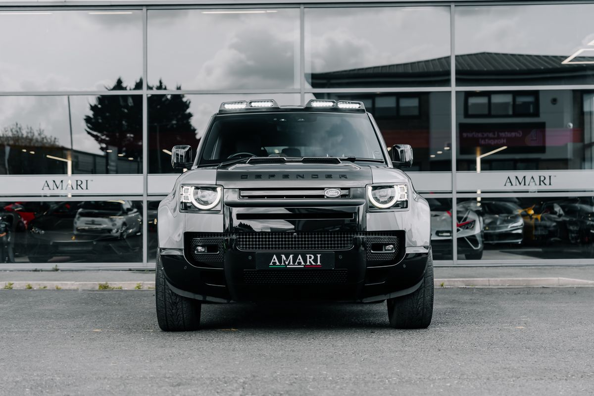 Land Rover Defender 130 X P400