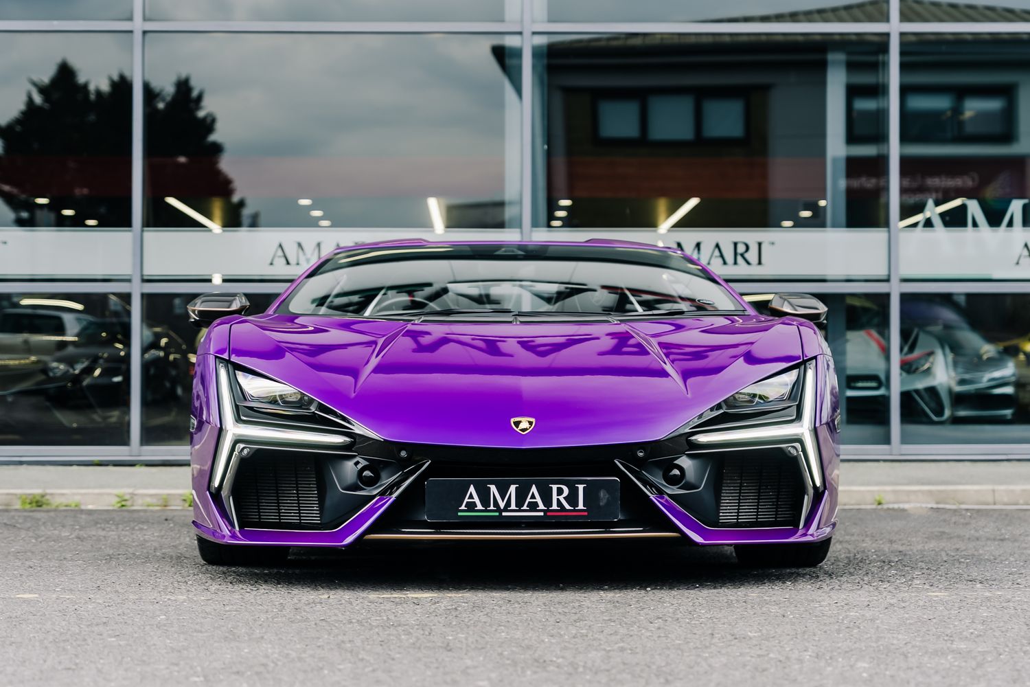 Lamborghini Revuelto