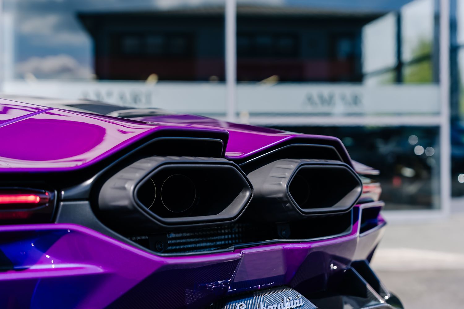 Lamborghini Revuelto
