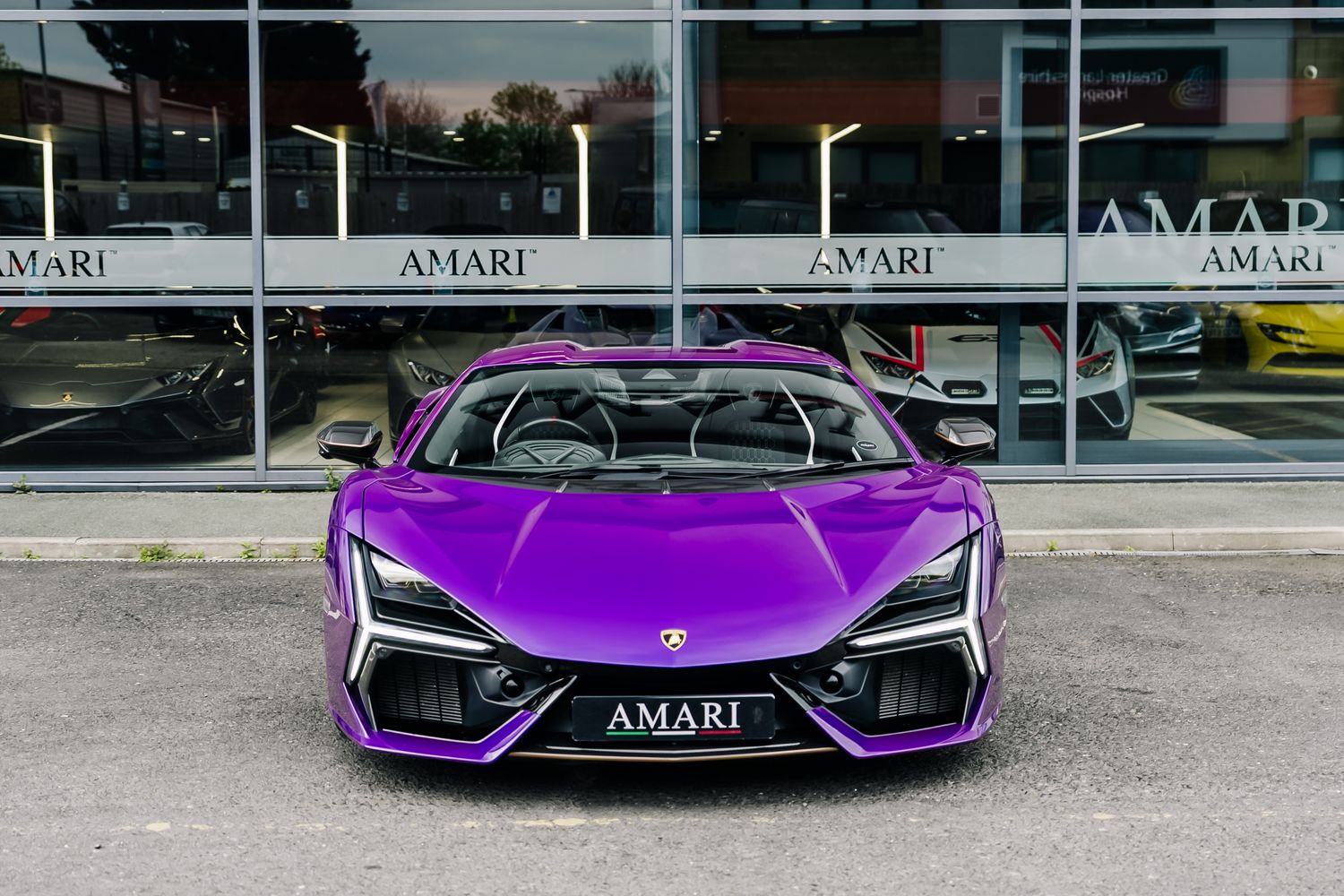 Lamborghini Revuelto