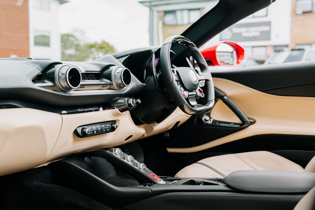 Ferrari 812 GTS