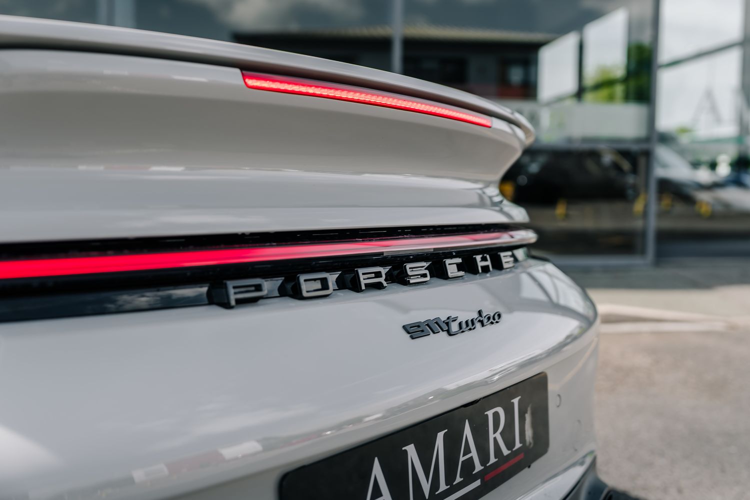 Porsche 911 Turbo 992 Turbo