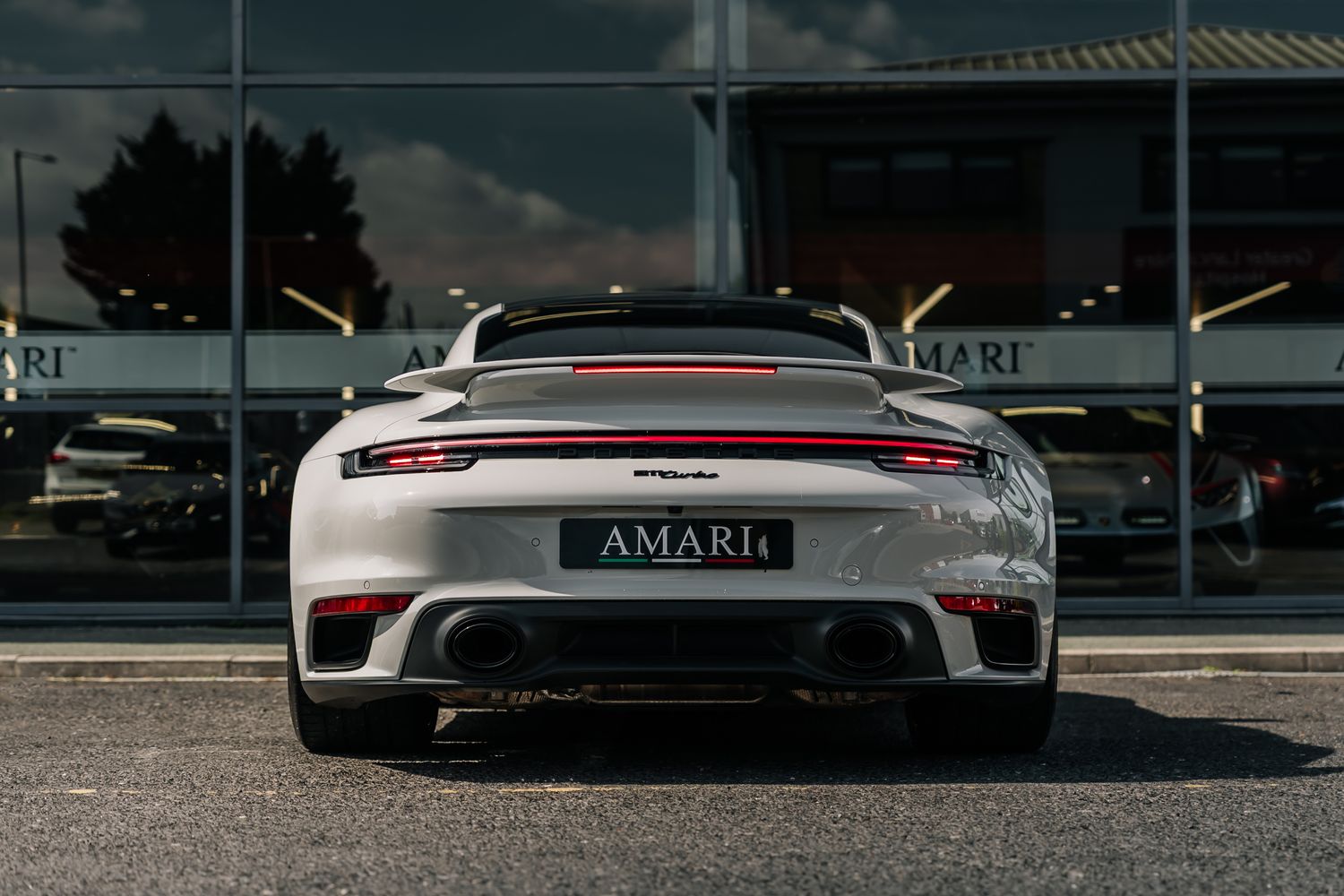 Porsche 911 Turbo 992 Turbo