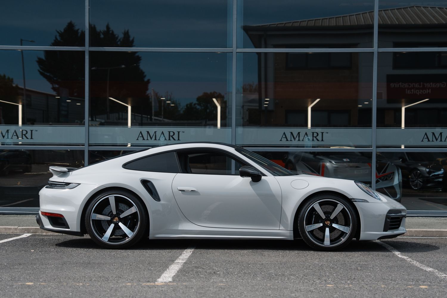 Porsche 911 992 Turbo