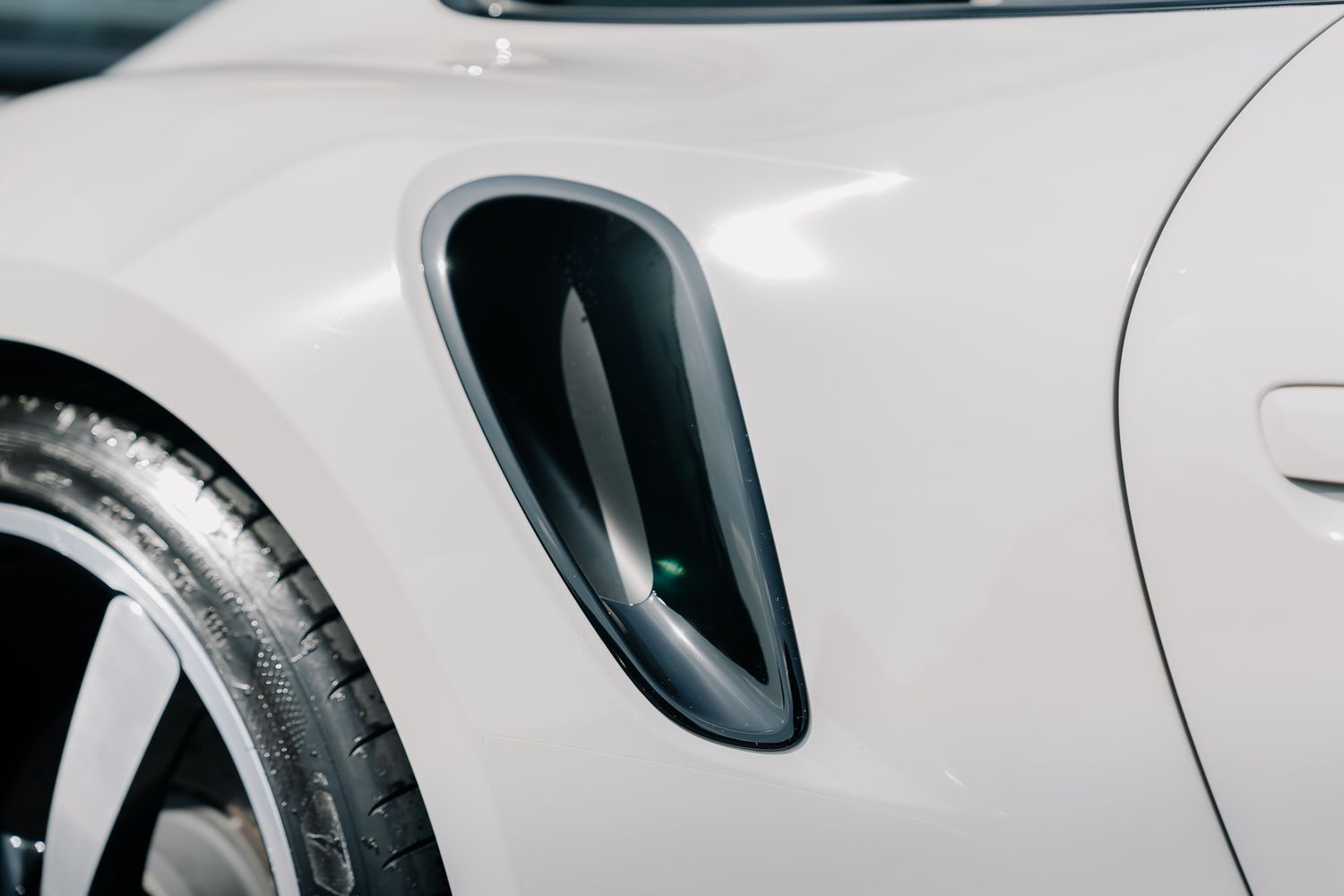 Porsche 911 Turbo 992 Turbo