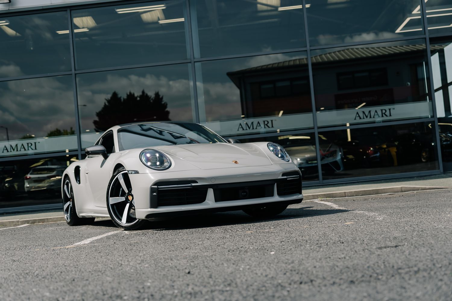Porsche 911 Turbo 992 Turbo