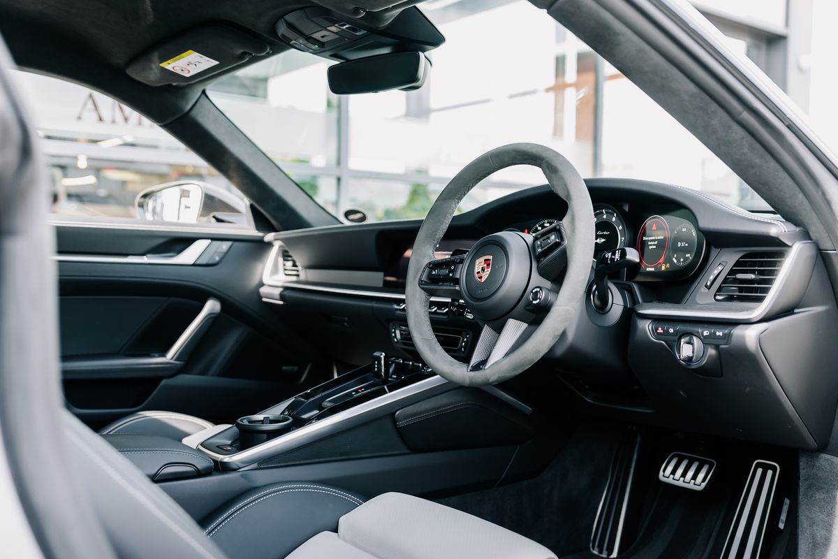 Porsche 911 Turbo 992 Turbo