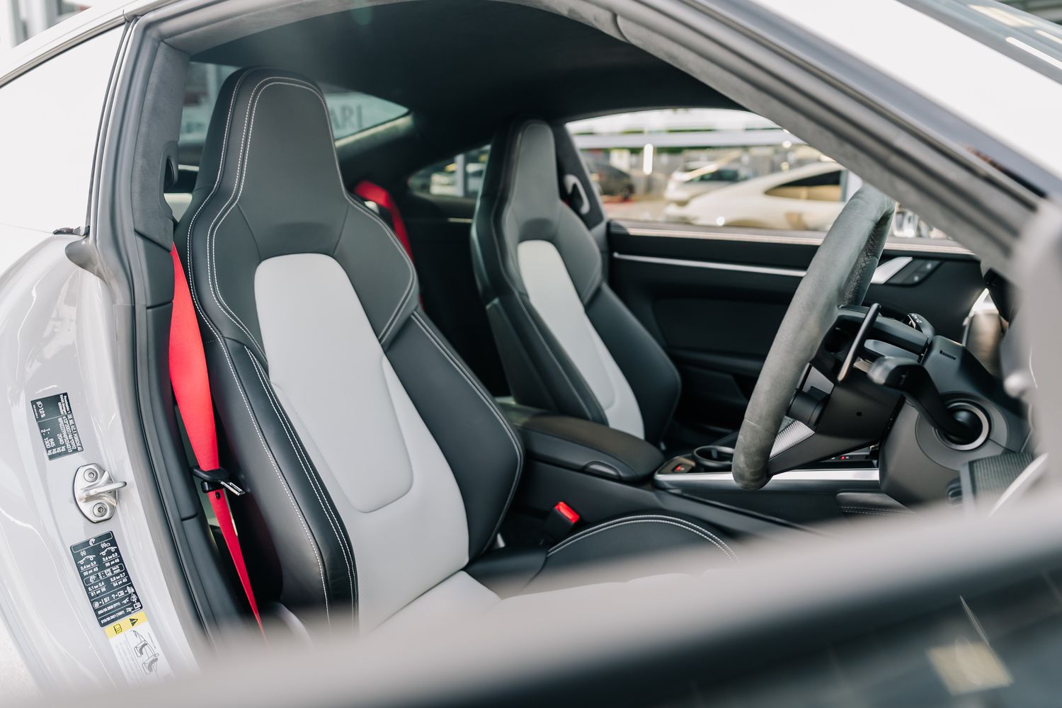 Porsche 911 Turbo 992 Turbo