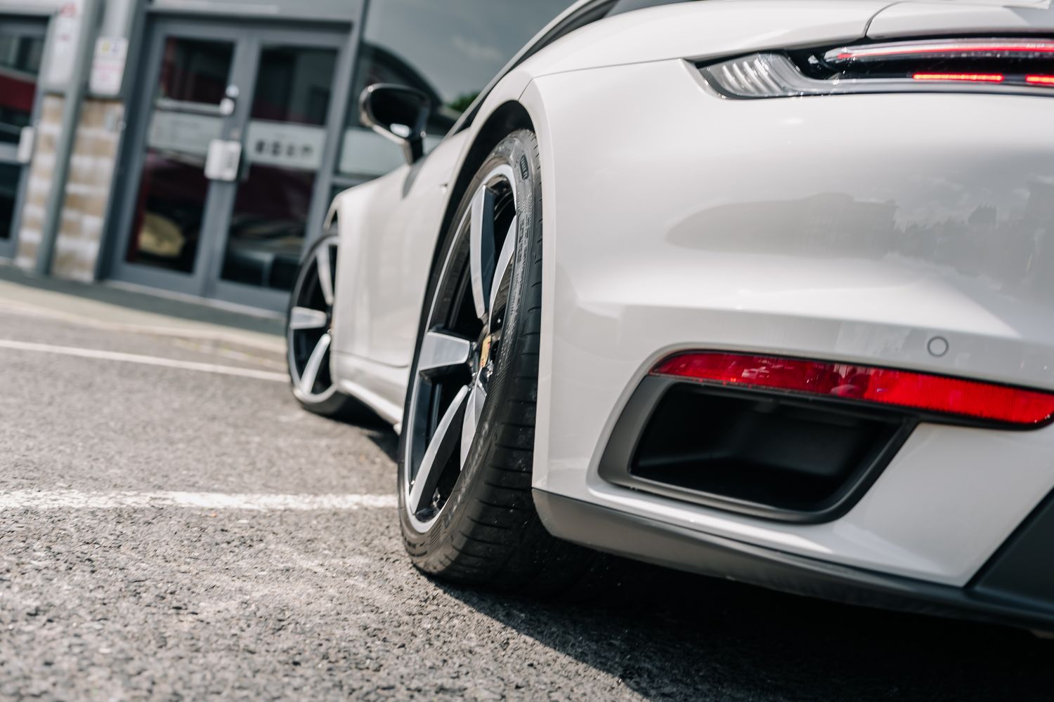 Porsche 911 Turbo 992 Turbo