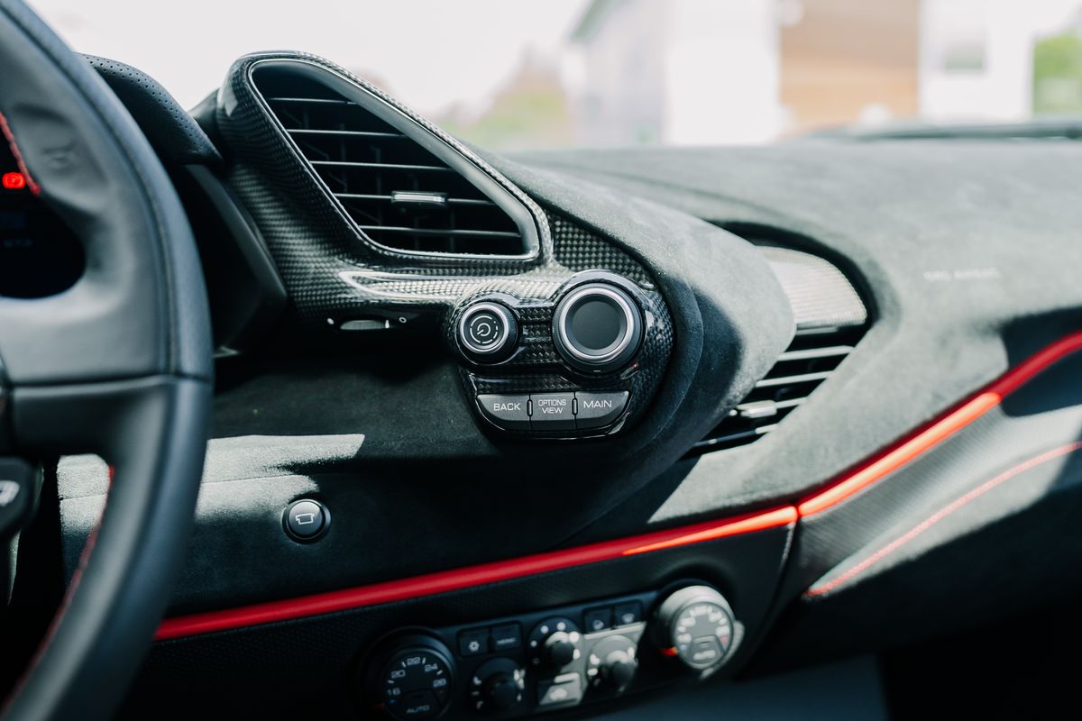 Ferrari 488 Pista