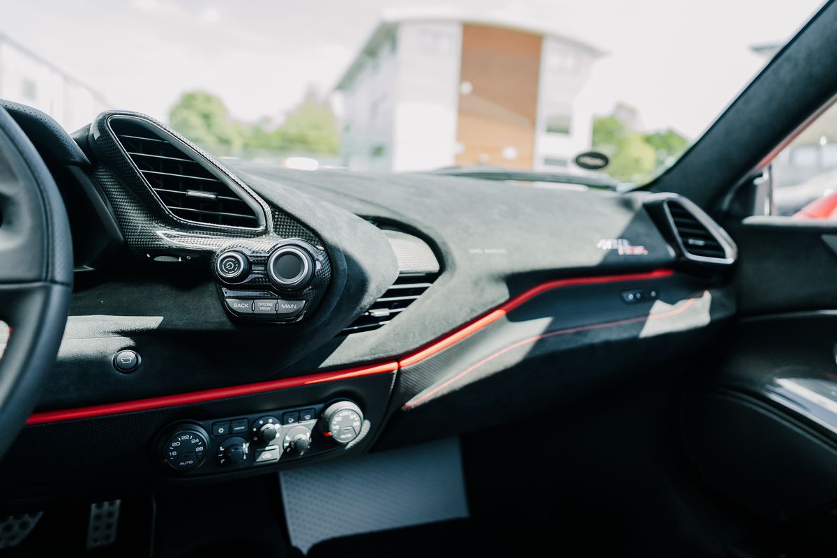 Ferrari 488 Pista
