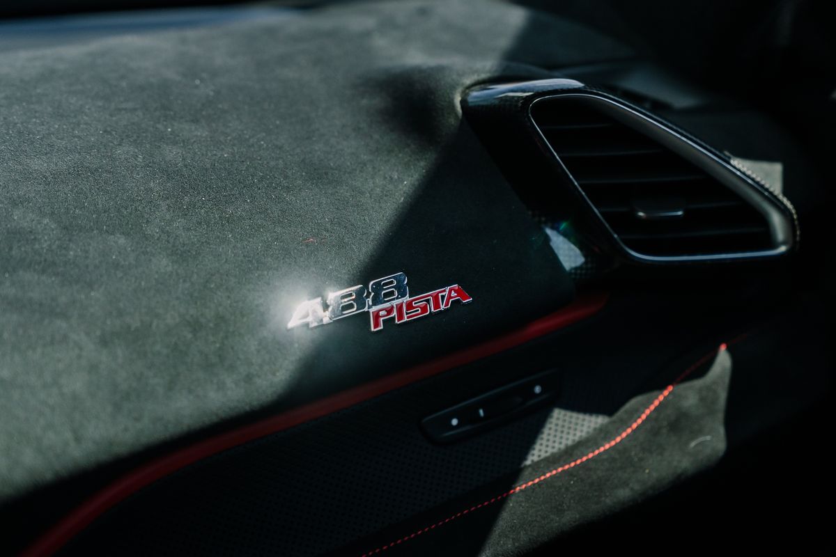 Ferrari 488 Pista