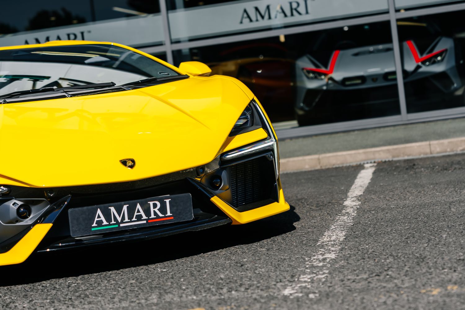 Lamborghini Revuelto