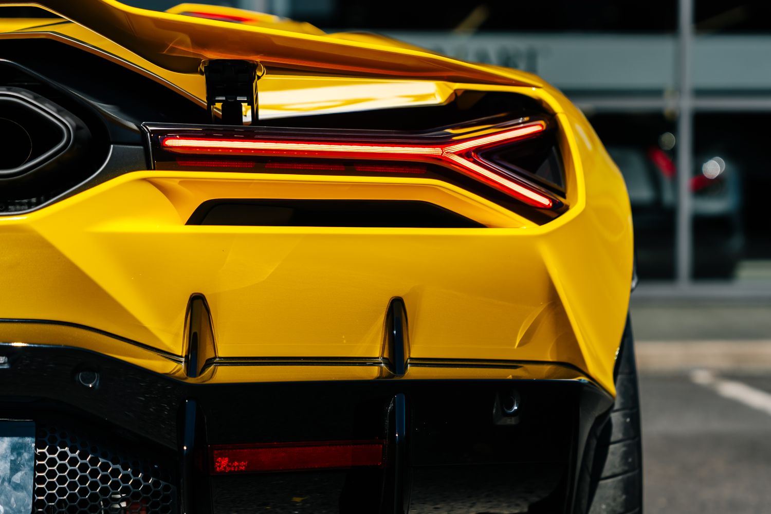 Lamborghini Revuelto