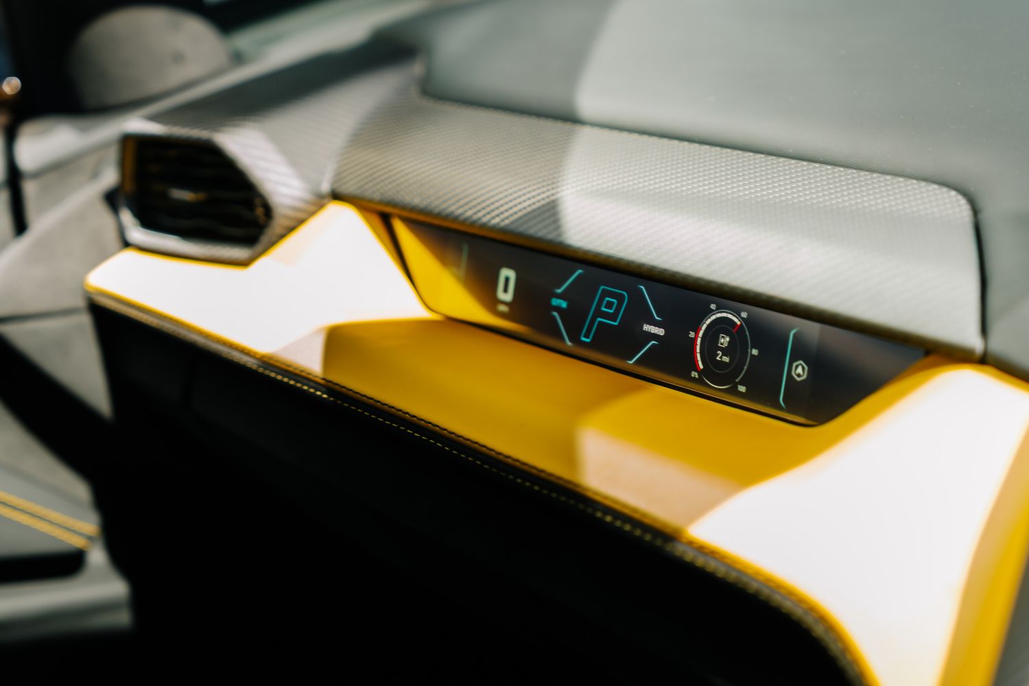 Lamborghini Revuelto