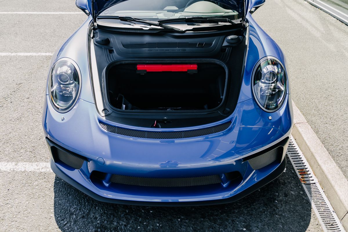 Porsche 911 991.2 GT3 Touring Manual