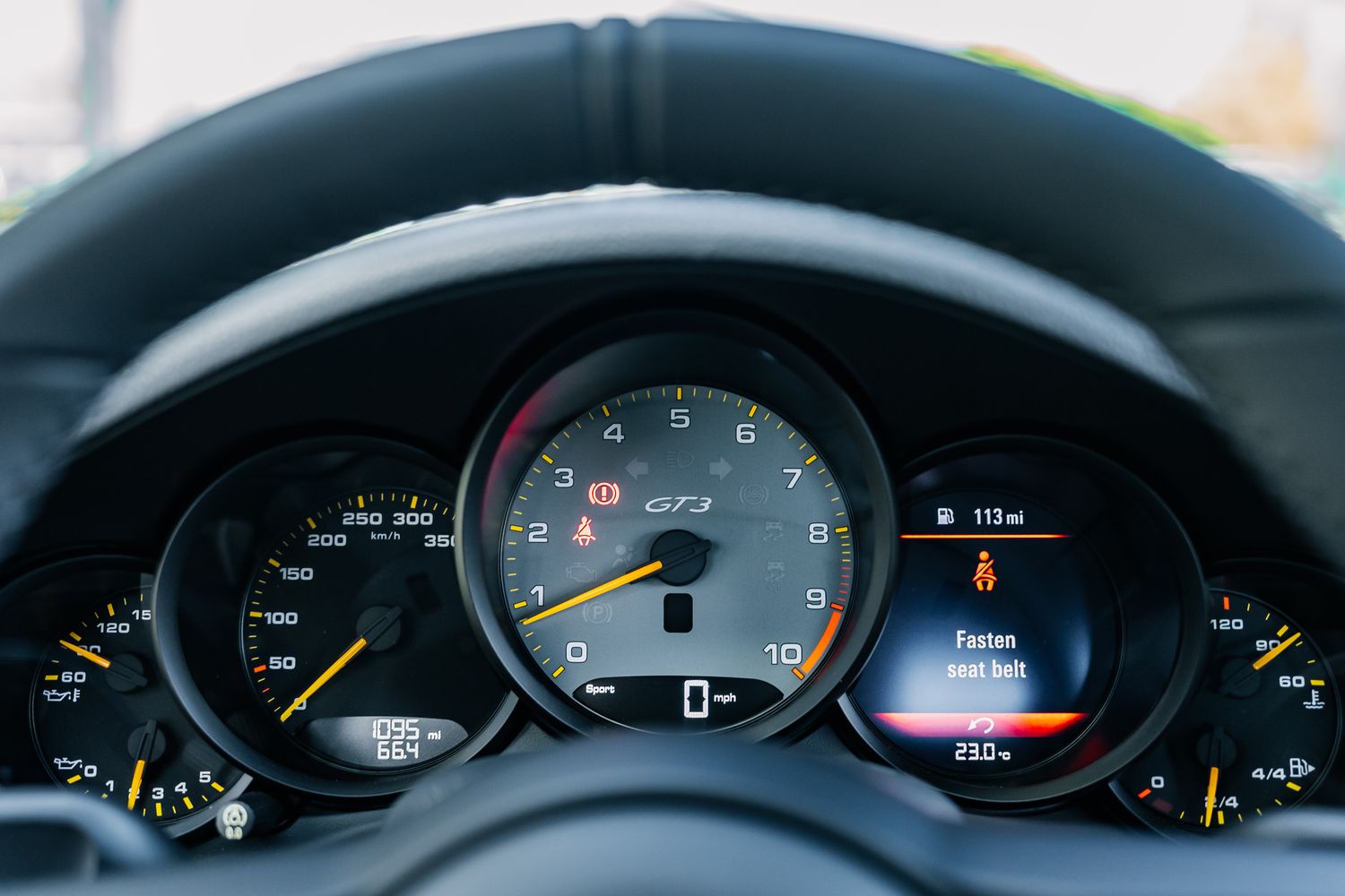 Porsche 911 991.2 GT3 Touring Manual