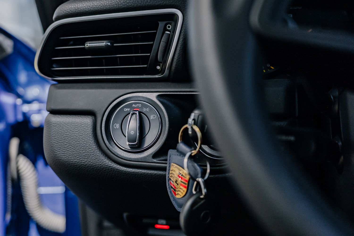 Porsche 911 991.2 GT3 Touring Manual