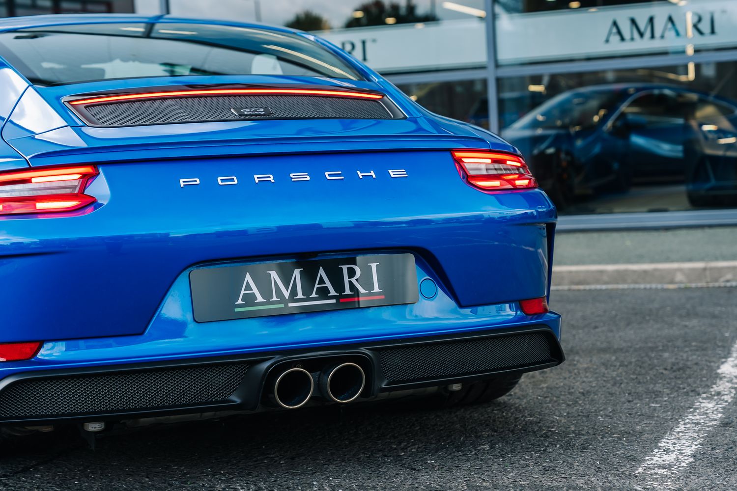 Porsche 911 991.2 GT3 Touring Manual