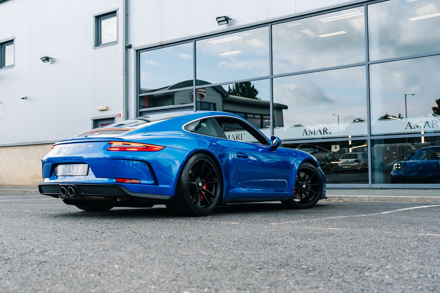 Porsche 911 991.2 GT3 Touring Manual