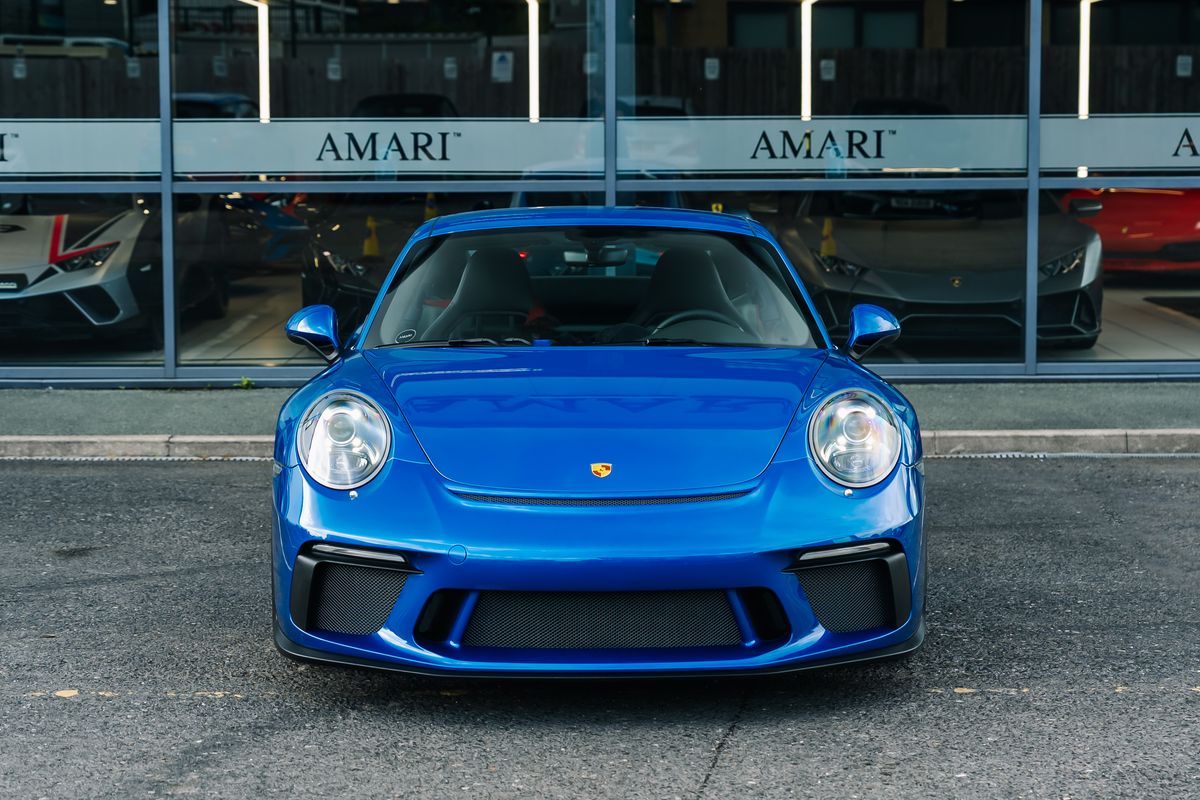 Porsche 911 991.2 GT3 Touring Manual