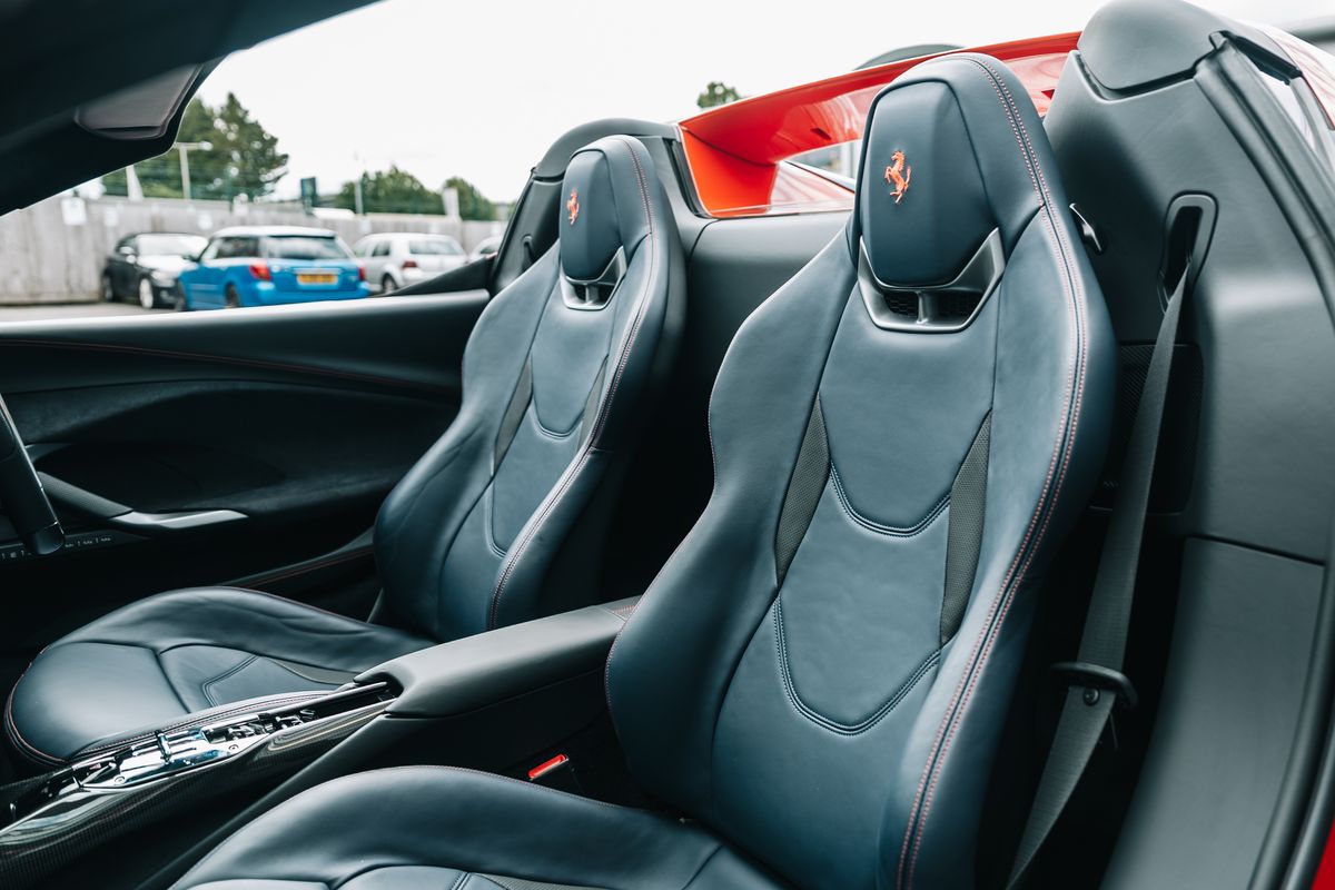 FERRARI 296 GTS