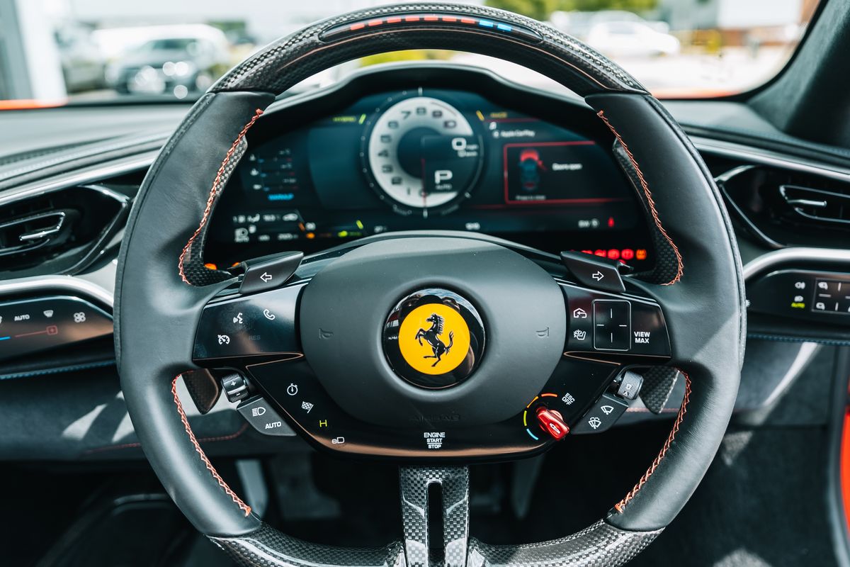 FERRARI 296 GTS