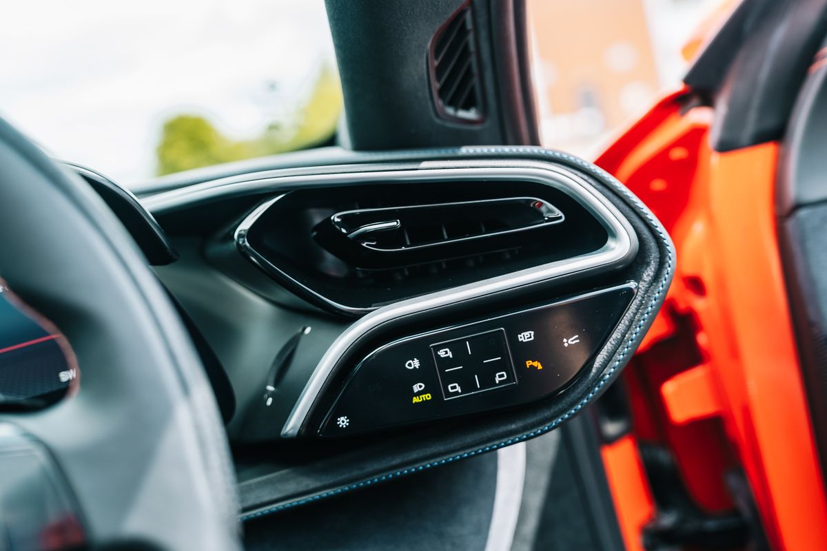 FERRARI 296 GTS