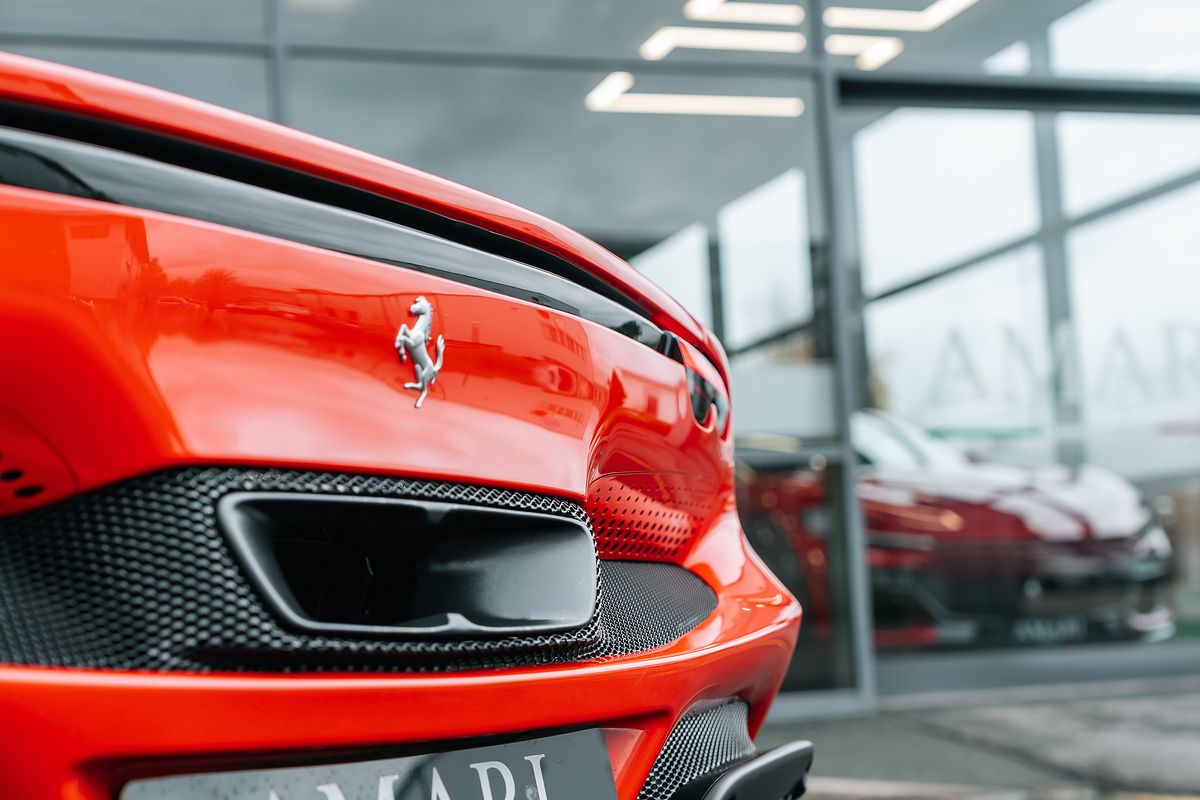 FERRARI 296 GTS
